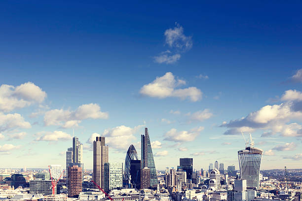 london skyline - london england aerial view skyscraper mid air стоковые фото и изображения