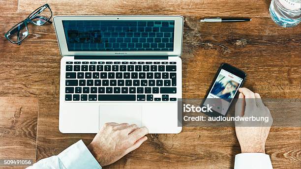 Tinder Dating App On Iphone Stock Photo - Download Image Now - Dating, Mobile App, Match - Lighting Equipment