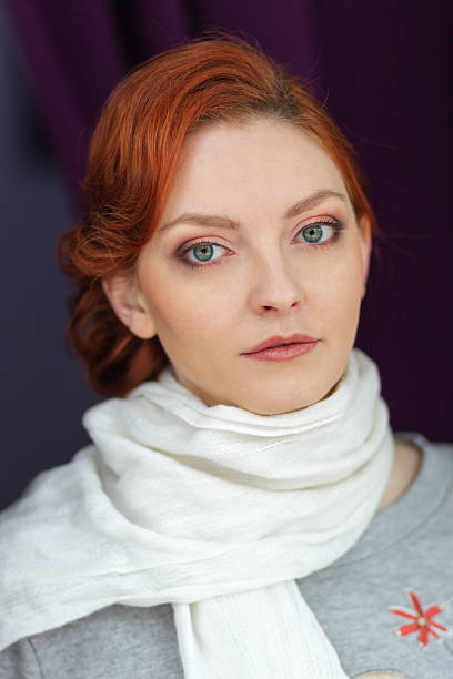 istock Wedding styling the girl in regular clothes. Sample hairstyles before 509497314