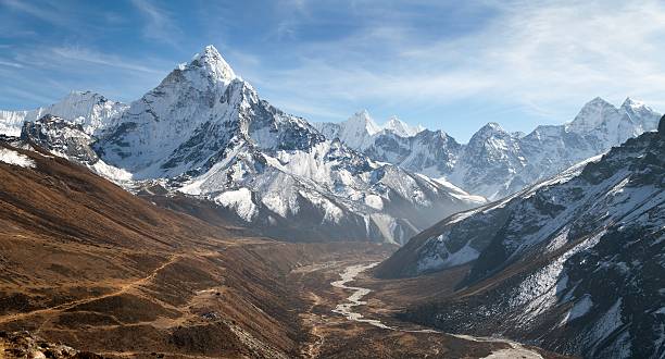 istock Panoramic beautiful view of mount Ama Dablam 509529876
