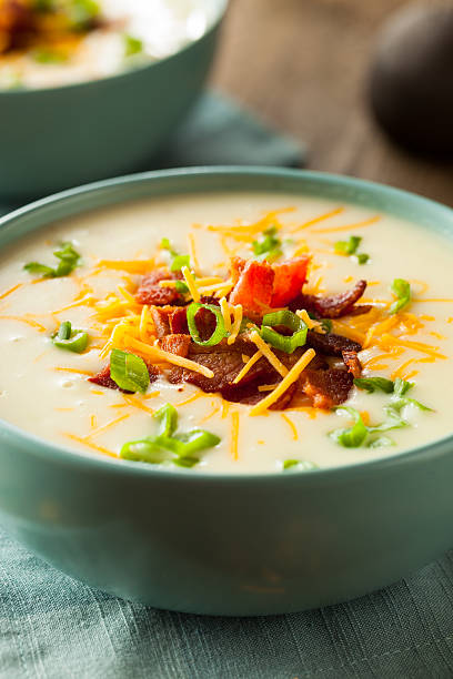 istock Creamy Loaded Baked Potato Soup 509532242