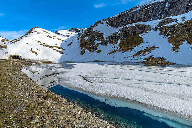 istock Partially frozen lake in Norway 509536049