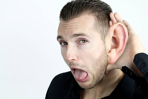 deafness-giovane uomo con povero ipoudenti - orecchie grandi foto e immagini stock