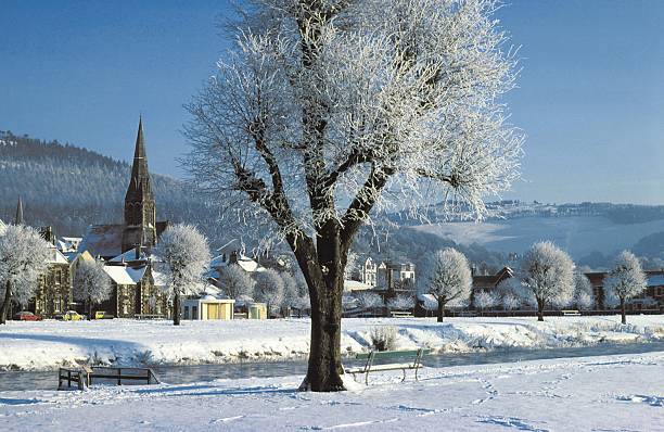 peebles scottish borders winter - peebles stock-fotos und bilder