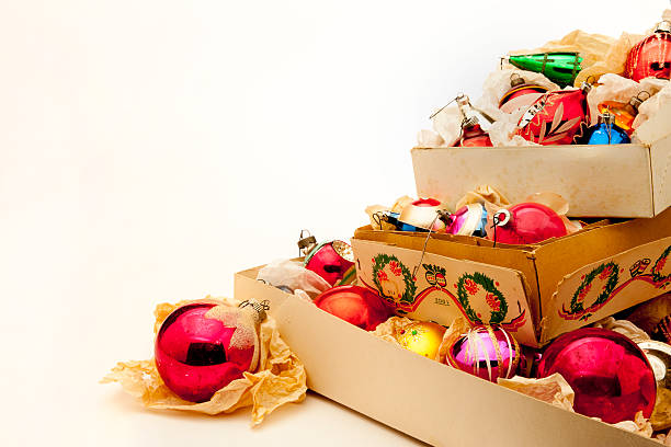 istock Unpacking Christmas Ornaments 509564661