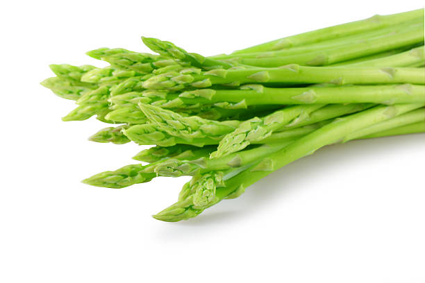 istock Asparagus sprouts isolated on white background 509587001