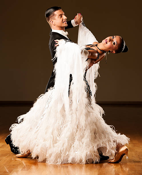 профессиональный ballroom dance couple которой выставку dance - couple sensuality human hair women стоковые фото и изображения