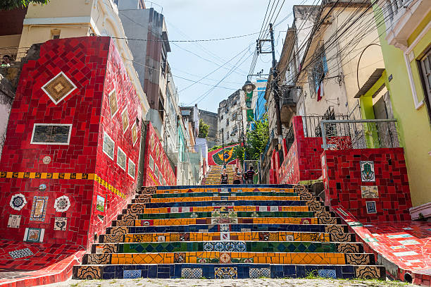 selarón-treppe in lapa, rio de janeiro - rio de janeiro brazil steps staircase stock-fotos und bilder