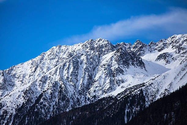 istock Mountain range in Italian alps, Antholz-Anterselva, Italy 509663350