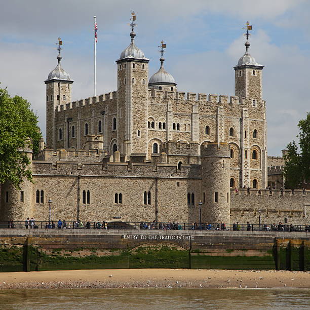 istock Tower of London 509672092