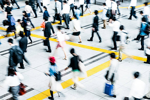 istock Bussiness people commuting to work in Tokyo 509674510