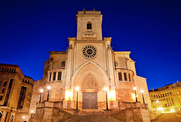 catedral de san juan de albacete - provincia de albacete fotografías e imágenes de stock