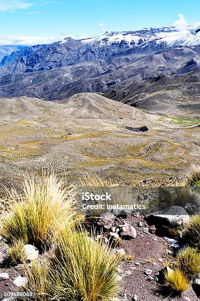 Peruanischen Andenpatapampa Pass Stockfoto und mehr Bilder von Amerikanische Kontinente und Regionen - Amerikanische Kontinente und Regionen, Anden, Berg