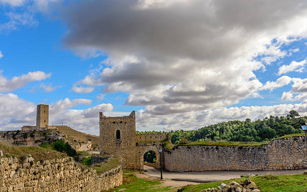 istock Road to the watchtower 509718968