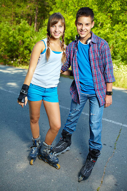 istock Couple of roller skaters 509722377