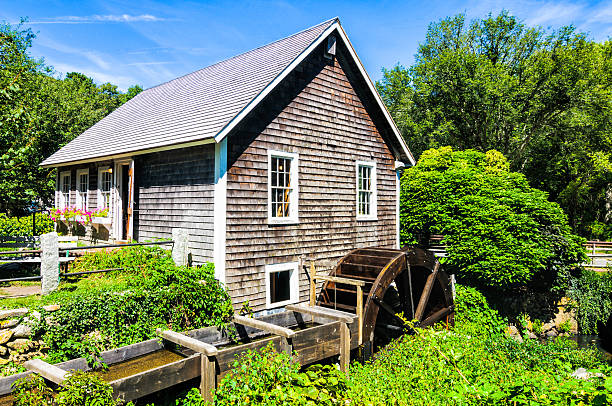 stony brook grist mill - august cape cod massachusetts new england photos et images de collection