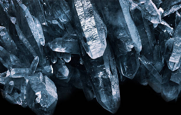 水晶ケイヴ - stalagmite ストックフォトと画像