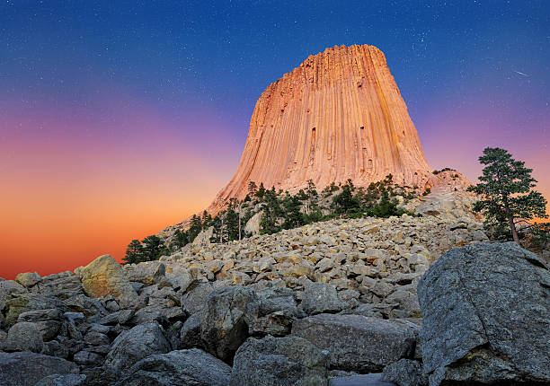 Devil's Tower Devil's Tower National Monument in Wyoming, U.S.A. butte rocky outcrop photos stock pictures, royalty-free photos & images