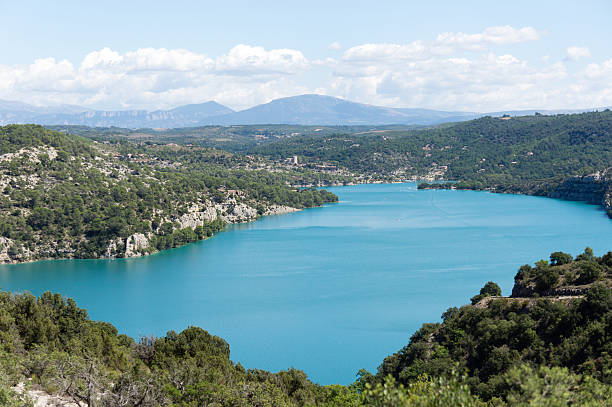 istock Lake of Esparron 509786068