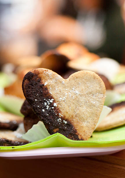 istock Saint valentine's chocolate vegan cookie 509796478