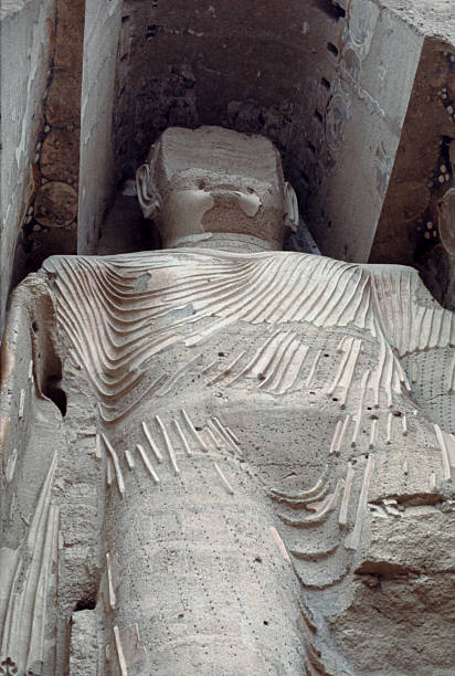 istock Defaced Giant Buddha Statue in Afghanistan 509798814