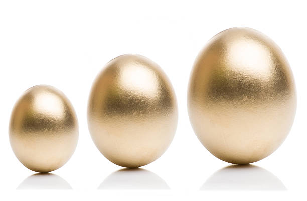istock Golden eggs from  isolated on a white background. 509800748