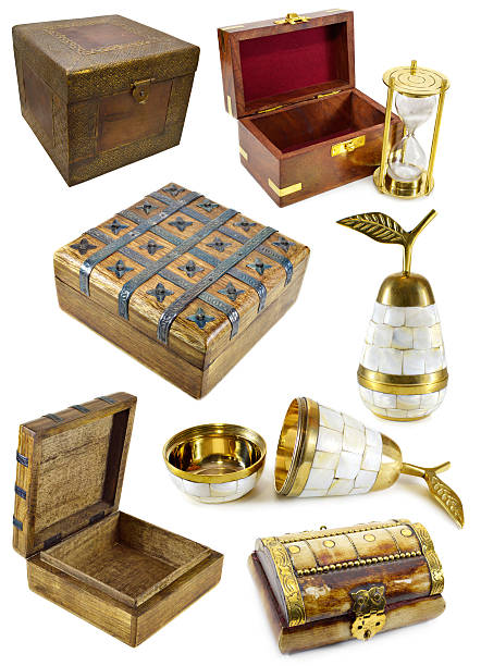 set mit boxen - discovery jewelry old fashioned obsolete stock-fotos und bilder