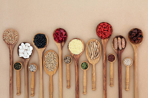 superfood 알맞음 보건의료기관이 - wolfberry seed wooden spoon spoon 뉴스 사진 이미지
