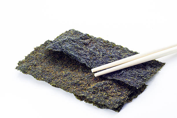 istock dry seaweed on the white  background 509921197