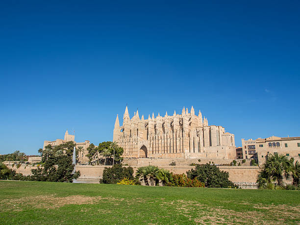 istock La Seu - Catedral of Mallorca (Balearic Islands - Spain) 509924730