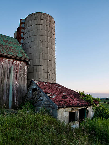 istock Old Barn and Silo at dusk 509982637
