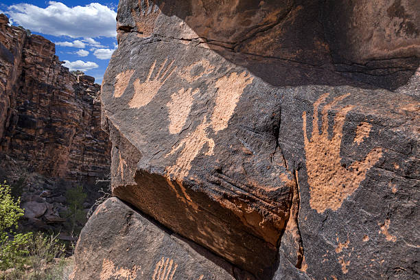 Ancient Art Rock Ancient rock art in the high desert of Eastern Arizona. puebloan peoples stock pictures, royalty-free photos & images