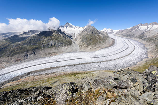 알레치 빙하, aletschgletscher, 알프스 산맥 - jungfraujoch jungfrau bernese oberland monch 뉴스 사진 이미지