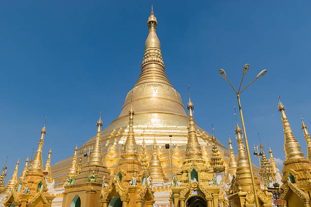 istock shwedagon pagoda 509999684