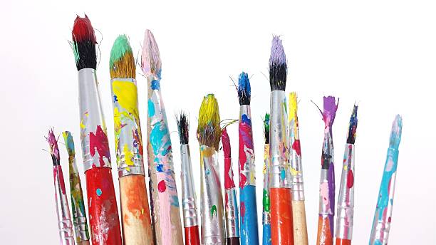 escovas de pintura - tinta equipamento de arte e artesanato imagens e fotografias de stock