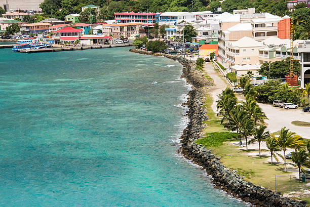 hafen von tortola, britische jungferninseln - tortola stock-fotos und bilder