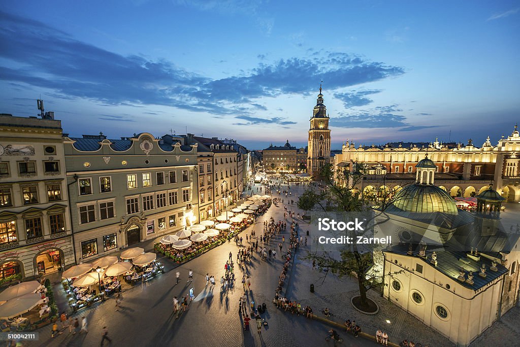Cracóvia Market Square, Polônia - Foto de stock de Cracóvia royalty-free