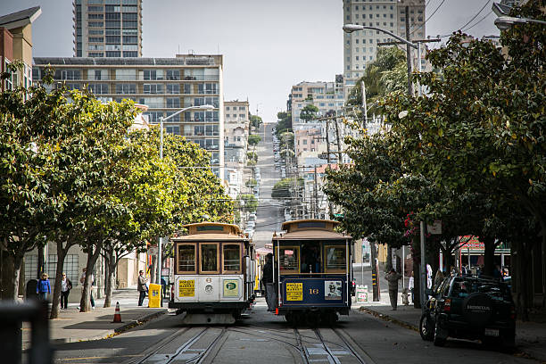 tram - overhead cable car car usa avenue foto e immagini stock