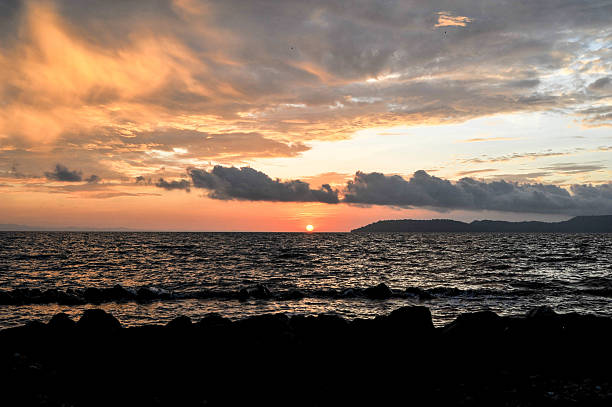 istock Sunrise over the sea in cloudy day 510071366