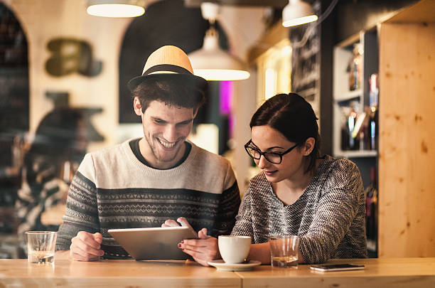 istock Young couple having fun at the coffee shop 510075248