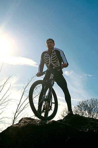 istock Cyclist riding mountain bike 510077280