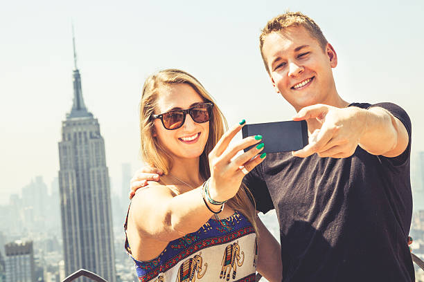 istock Young couple in visit to New York 510132339