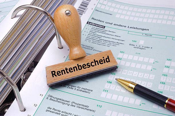 istock Pension message - in german: Rentenbescheid 510155149