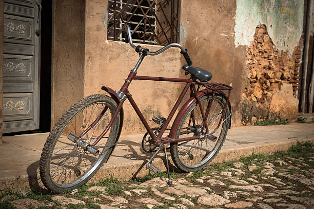 istock Bike on Cuban streets 510167672