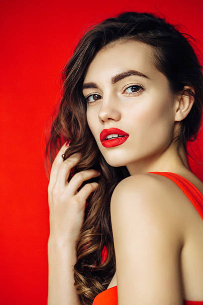 istock Young beautiful woman 510170370
