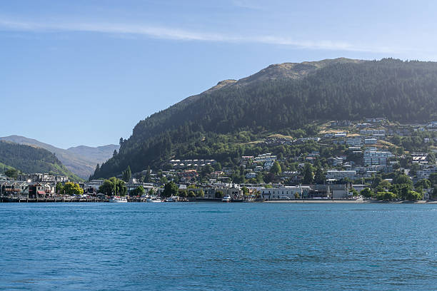 istock queenstown viewed over lake wakatipu 510176474