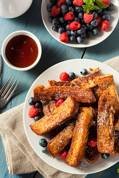 caseira palitos de rabanada - french toast toast french culture syrup - fotografias e filmes do acervo