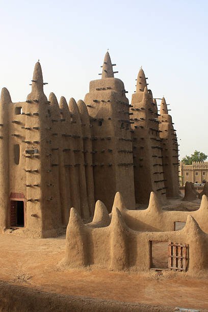 istock Minaret of a traditional mosk 510184783