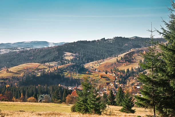 istock Beautiful autumn mountain landscape 510224824
