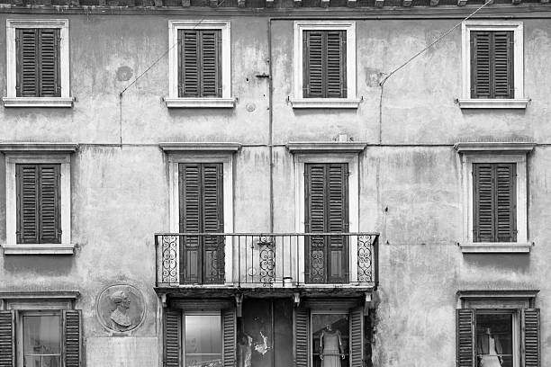 istock Streets of Verona 510229323